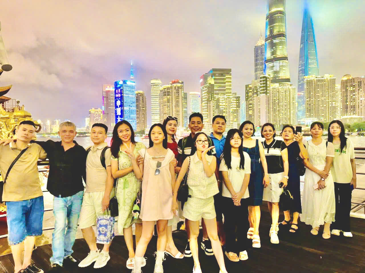 Thượng Hải Lung Linh Về Đêm